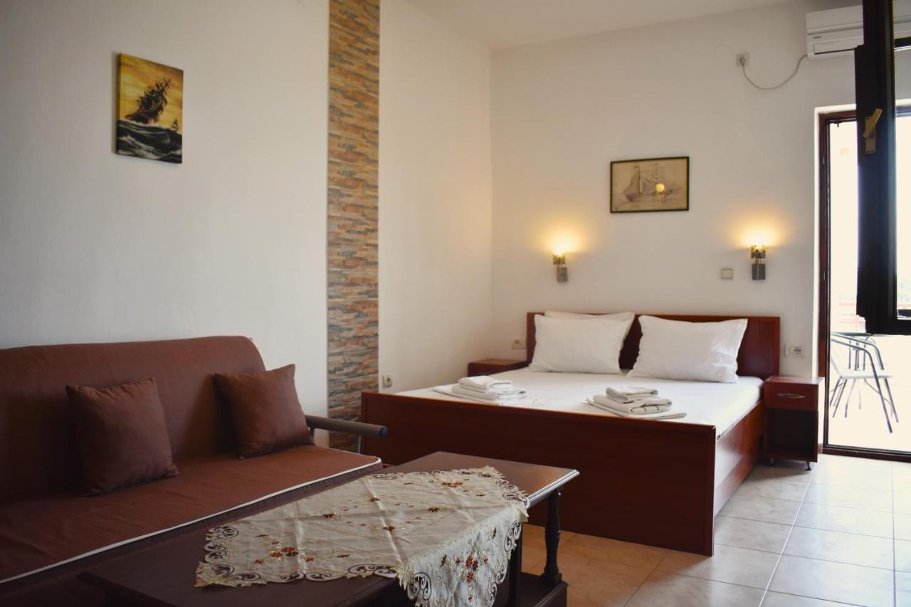 Apartments Aga Ulcinj Exterior photo