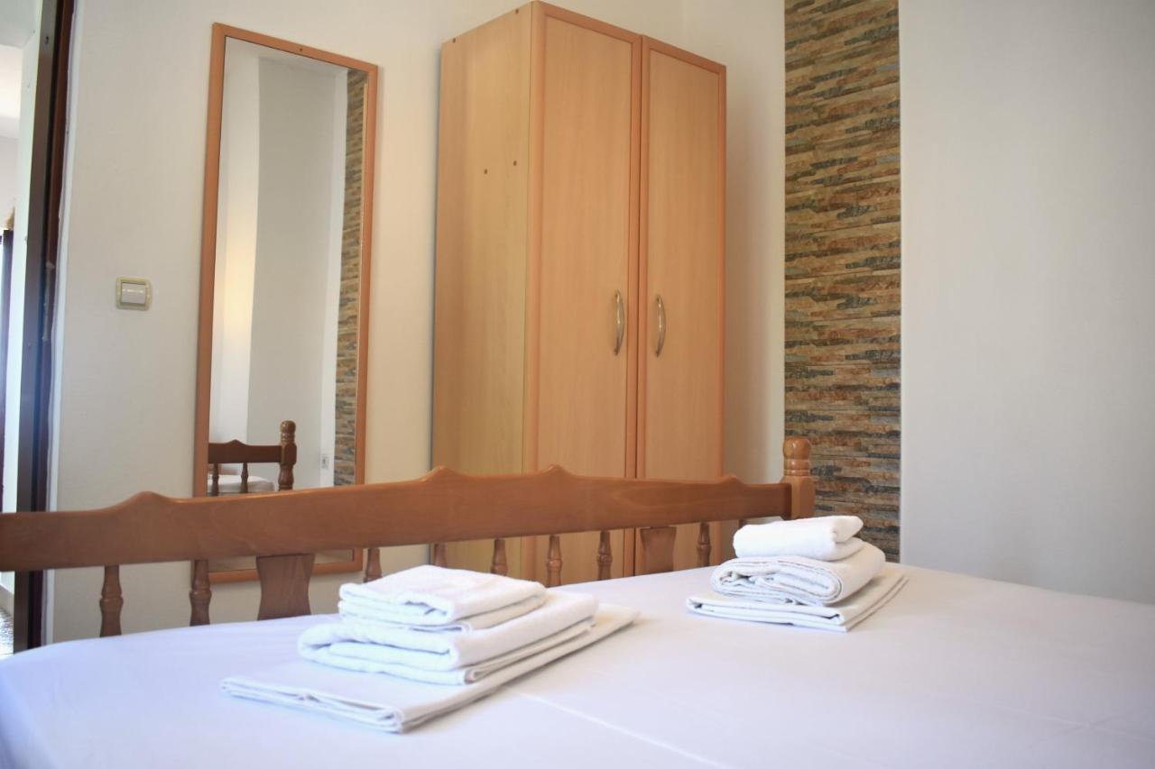 Apartments Aga Ulcinj Exterior photo