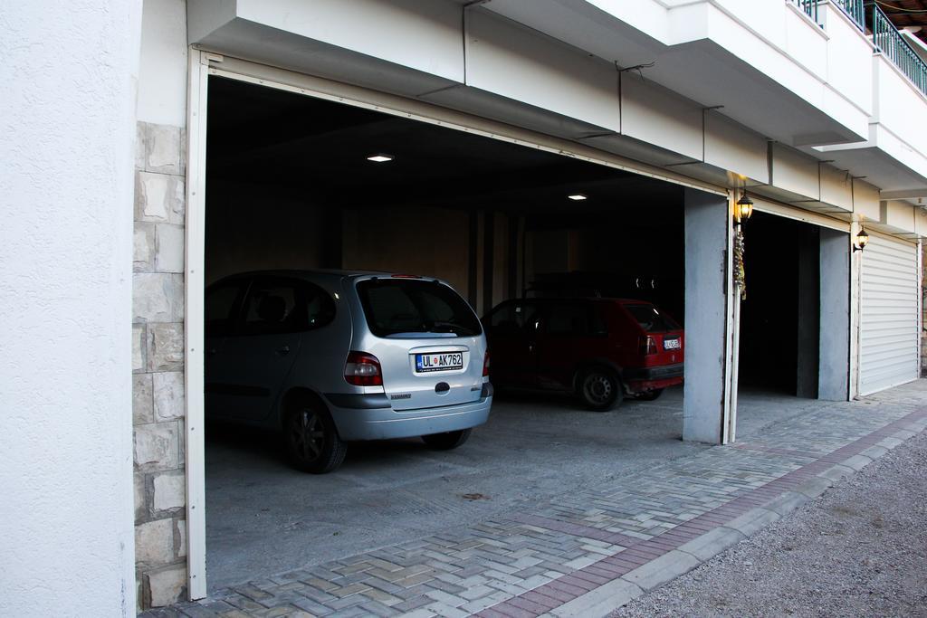 Apartments Aga Ulcinj Exterior photo