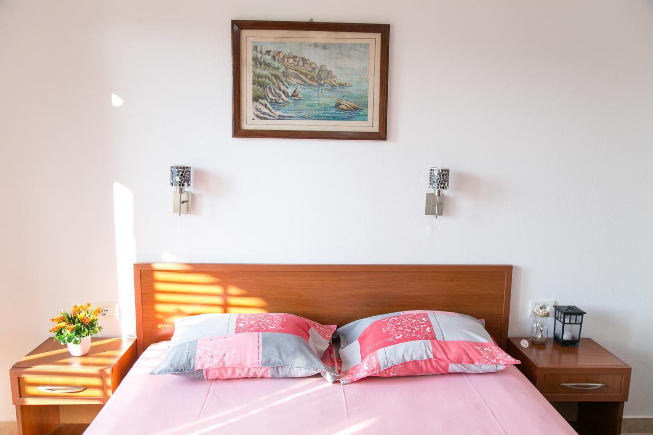 Apartments Aga Ulcinj Exterior photo